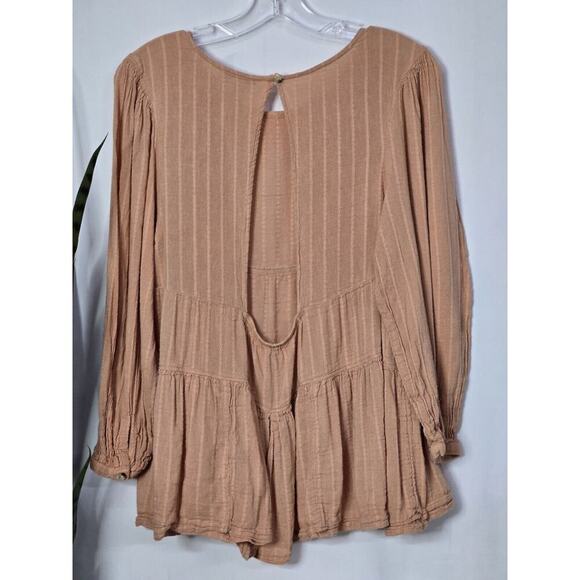 American Eagle Peach Flared Long Sleeve Open Back Cottage Core Top - Sz M - Picture 5 of 6